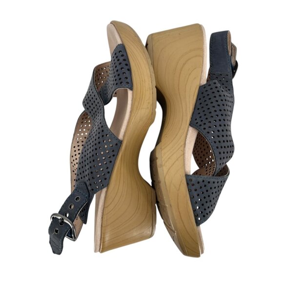 Dansko Jacinda Leather Wedge Sandals Perforated Dark Gray Size 38 8 - Picture 3 of 10